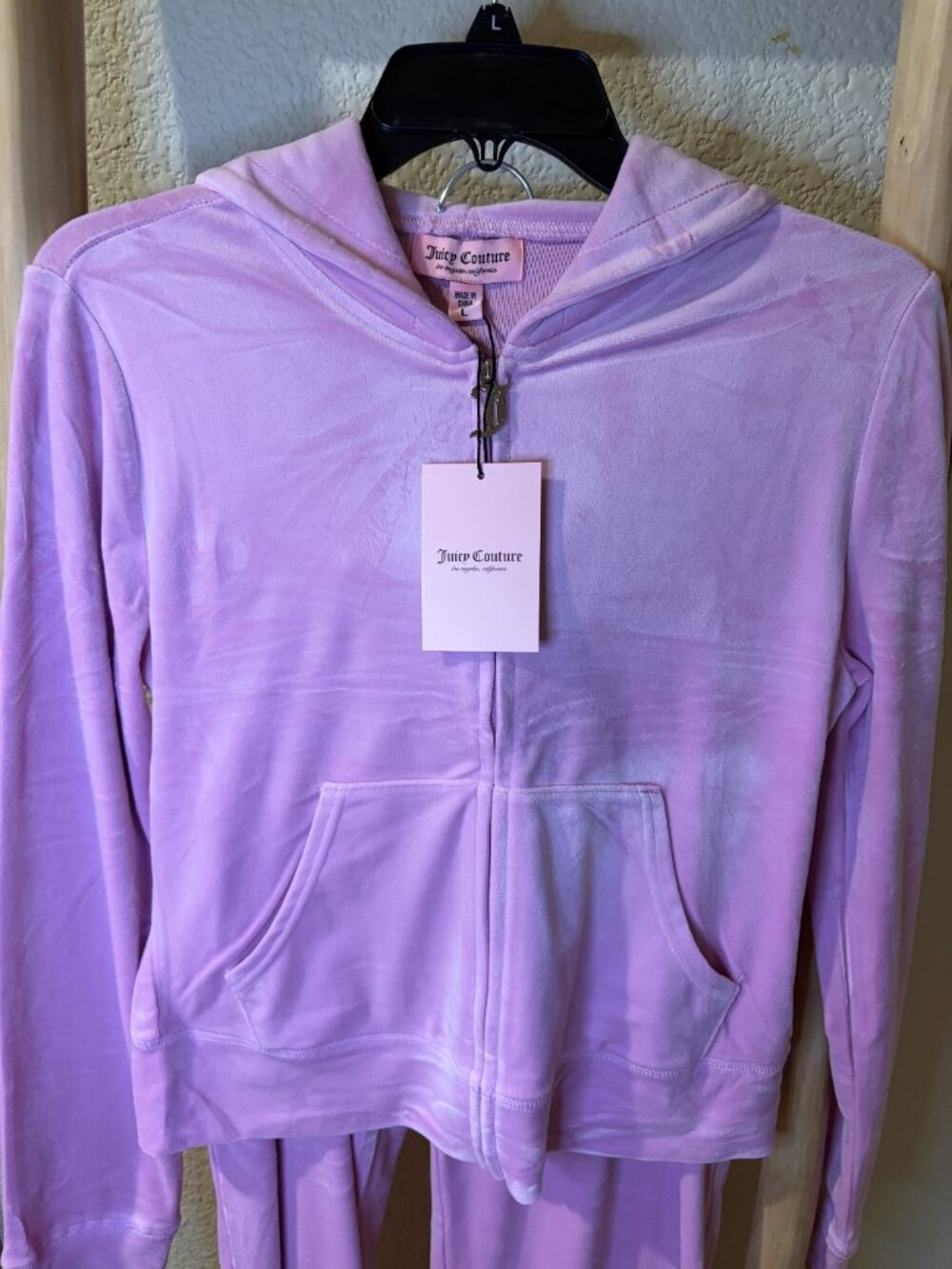 Juicy Couture Pink Velour Tracksuit Hoodie Pants Set Large NWT - Picture 2 of 8